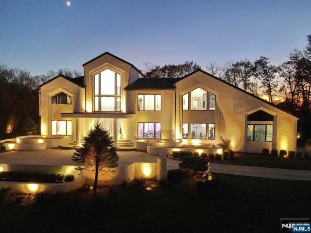 House for sale in Alpine, New Jersey