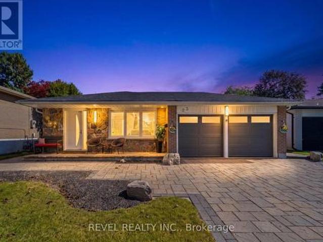 House for sale in Brampton, Golden Horseshoe