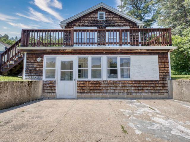 House for sale in New Hampshire
