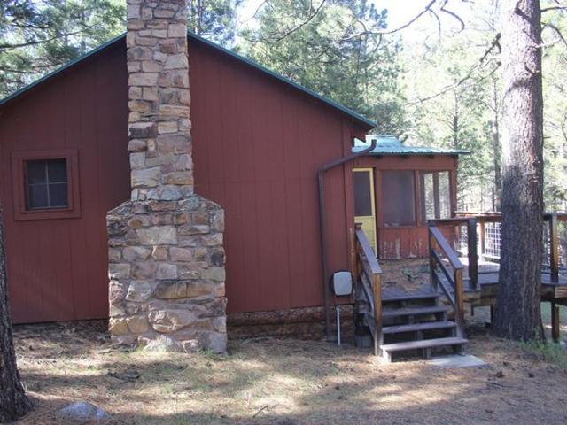 House for sale in Eagle Nest, New Mexico