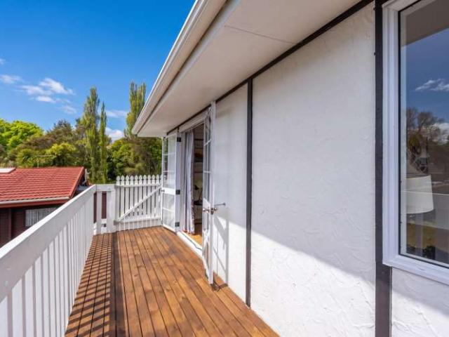 House for sale in Windsor Park, Upper Harbour