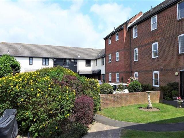 Apartment for rent in Clapham, West Sussex