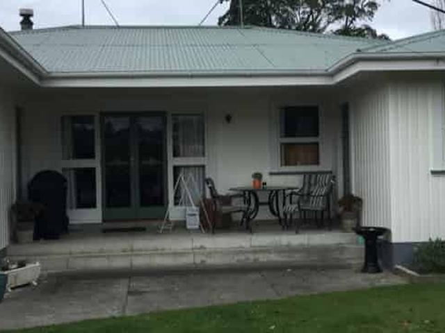 House for rent in Waipawa