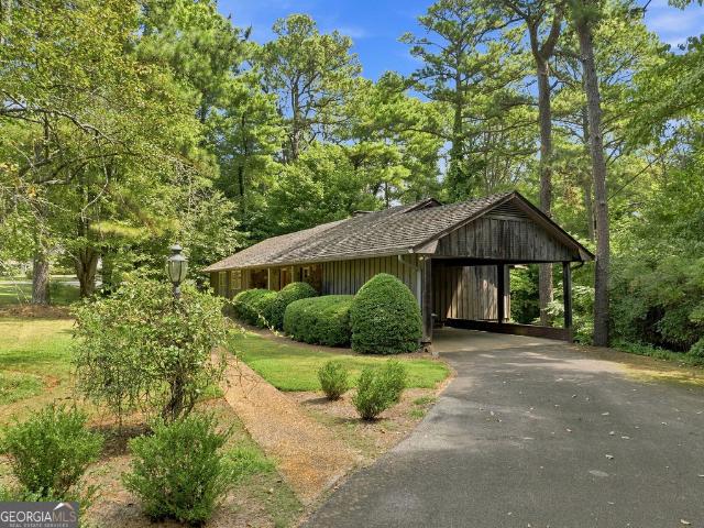 House for sale in Lindale, Georgia