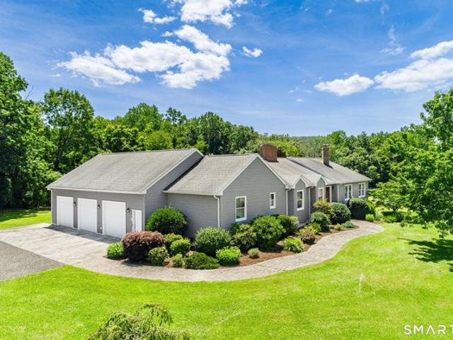 House for sale in Durham, Connecticut