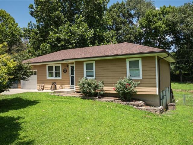 House for sale in Warrensburg, Missouri