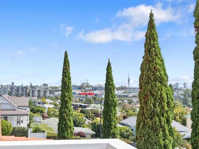 House for sale in Hillersden