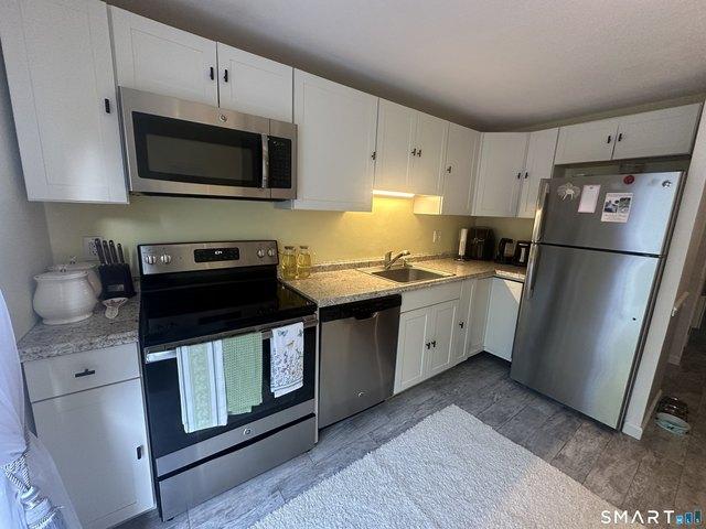 Townhouse for sale in East Granby, Connecticut