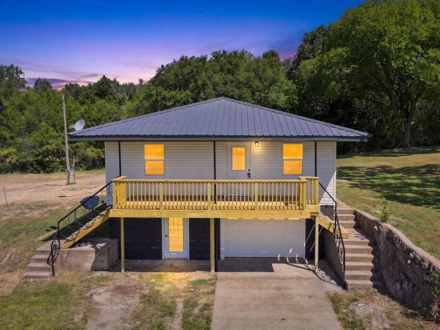 House for sale in Buffalo, Missouri