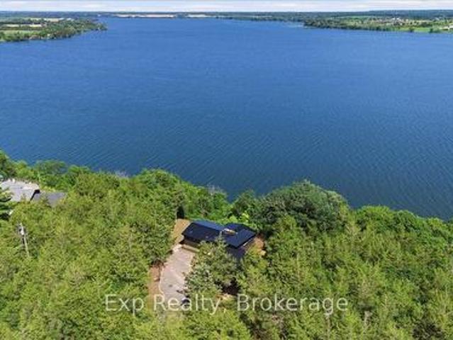 House for sale in Ontario