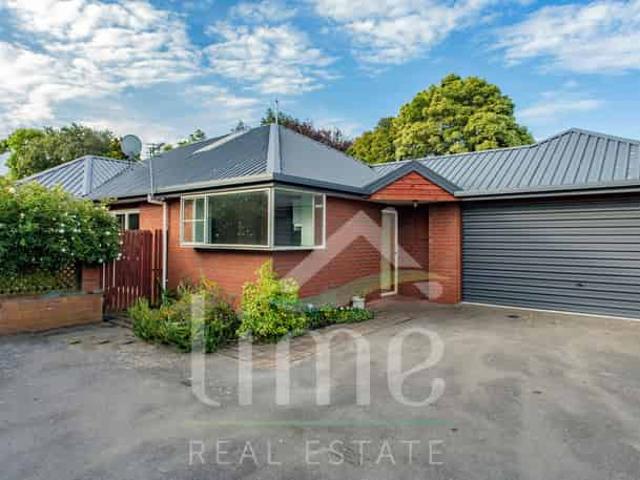House for rent in Chaslands, Canterbury