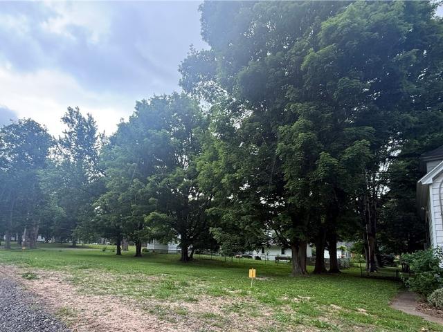 House for sale in Oneida, New York