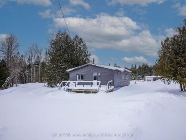 House for sale in Ontario