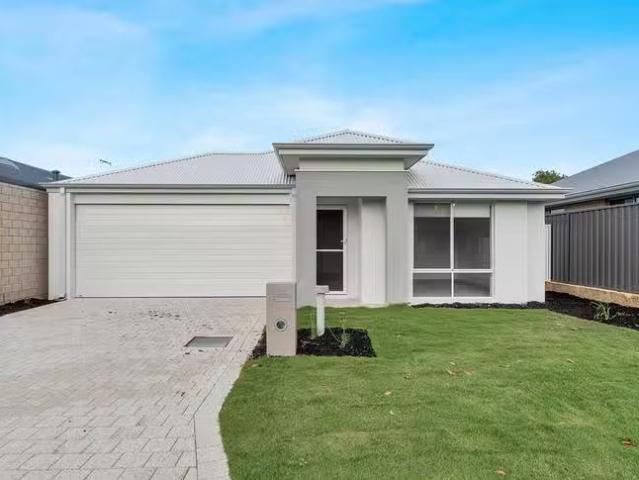 House for rent in Coodanup