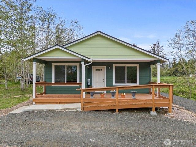 House for sale in South Bend, Washington