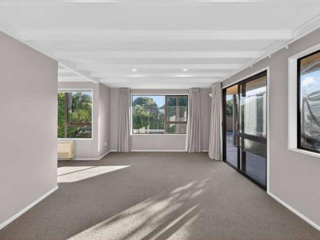 House for sale in Little Akaloa, Canterbury