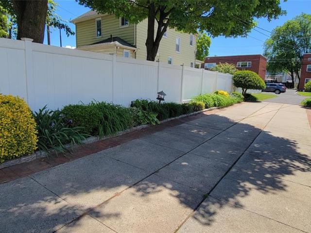 House for sale in Bergenfield