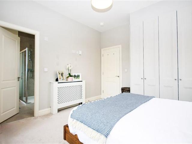 Detached House for sale in Dublin 24, Saggart