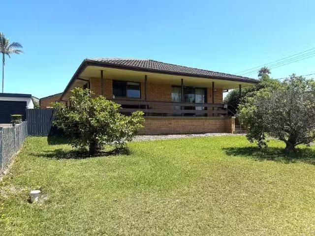 House for rent in Old Bar, Mid-Coast Council
