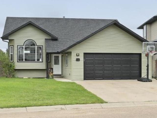 House for sale in Brooks, Alberta