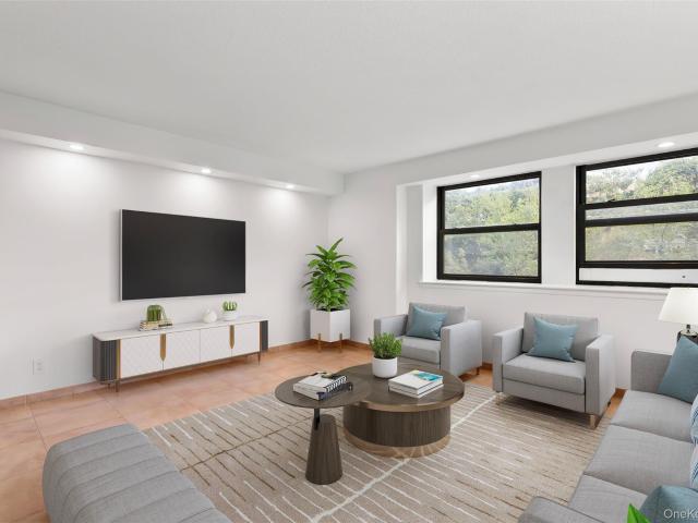 Condo for sale in Glenwood, New York