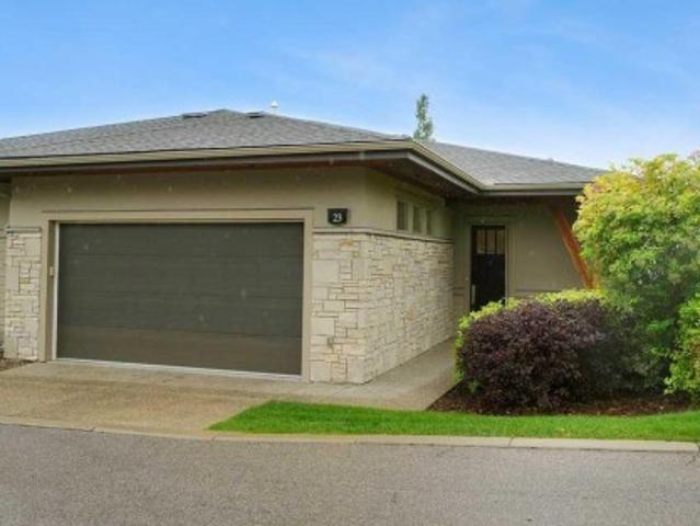 House for sale in Villas at Watermark, Rocky View County