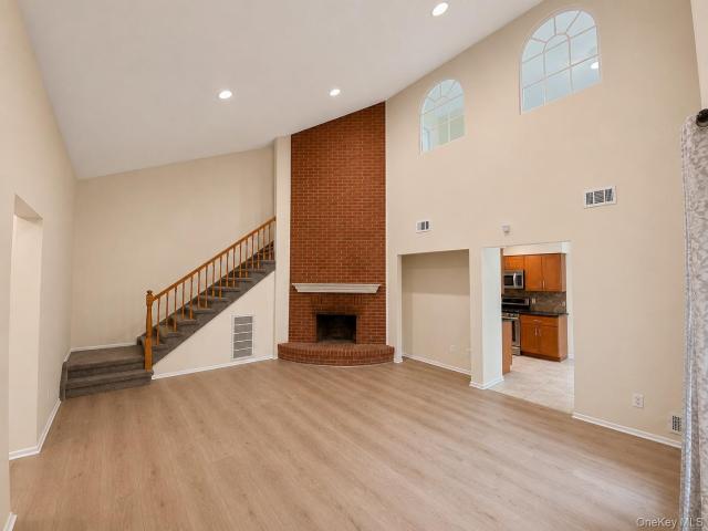 Property for rent in Bellvale, New York