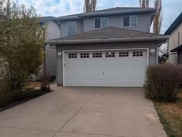 House for sale in Stony Plain, Alberta