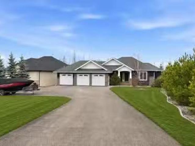 House for sale in Alberta