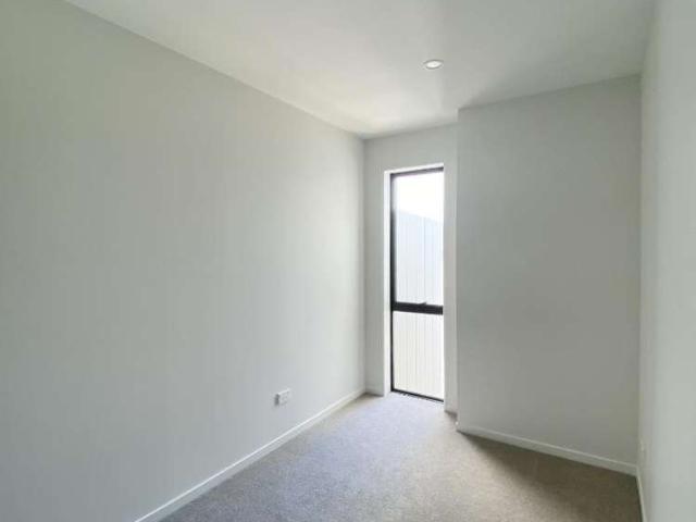 Townhouse for rent in Auckland, Oroua County