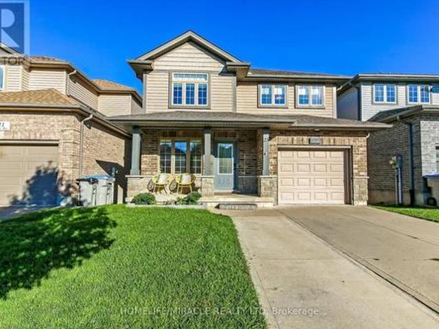 House for sale in Strathroy, Strathroy-Caradoc