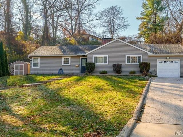 House for sale in Belleville, Illinois