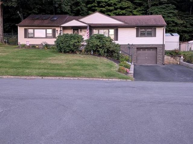 House for sale in Newburgh, New York