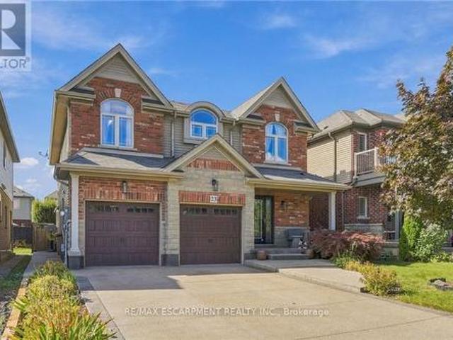 House for sale in Ancaster, Ontario