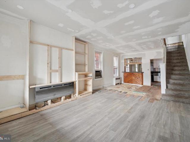 Townhouse for sale in Darby