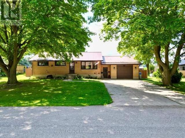 House for sale in Bluewater, Ontario