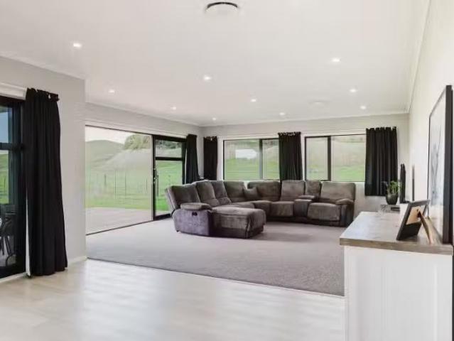 House for sale in Tararua District