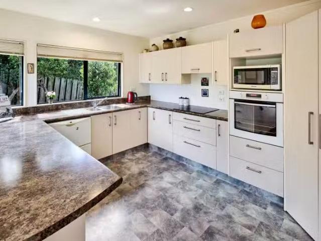 House for sale in Paraparaumu, Wellington