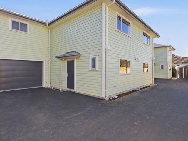 House for rent in Heathcote, Canterbury