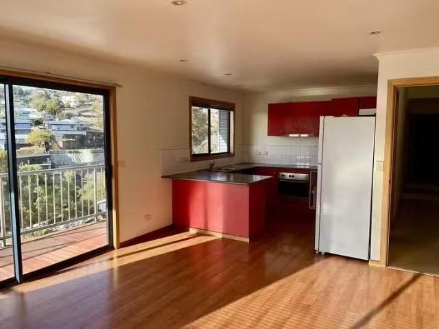 House for rent in Dynnyrne, Tasmania