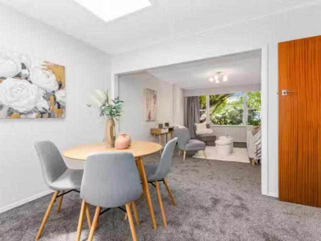 House for sale in Days Bay, Wellington
