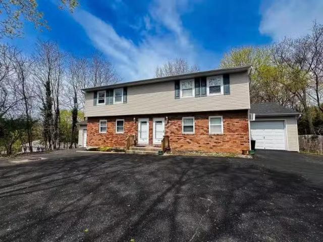 House for rent in Long Island City