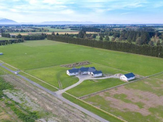 Property for sale in Hakatere, Canterbury