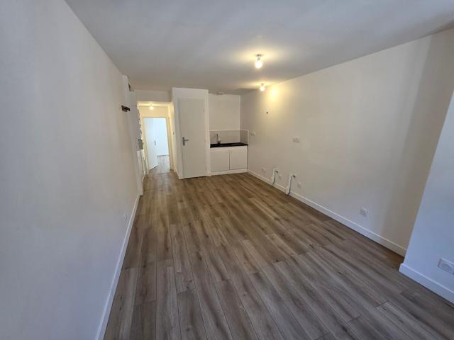 Appartement location à Les Neyrolles, Ain