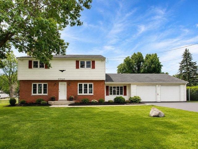 House for sale in Glen Ellyn, Illinois