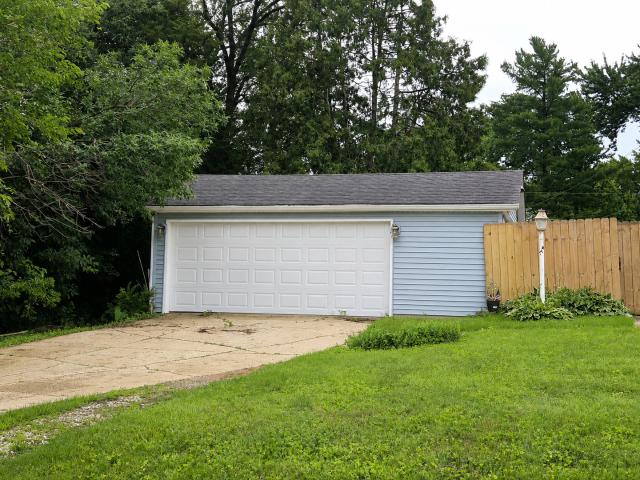 House for sale in Medinah, Illinois