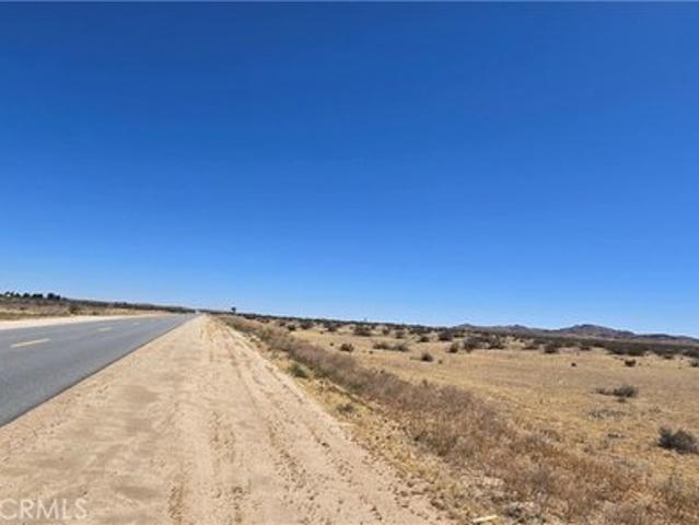Land for sale in Lancaster, California