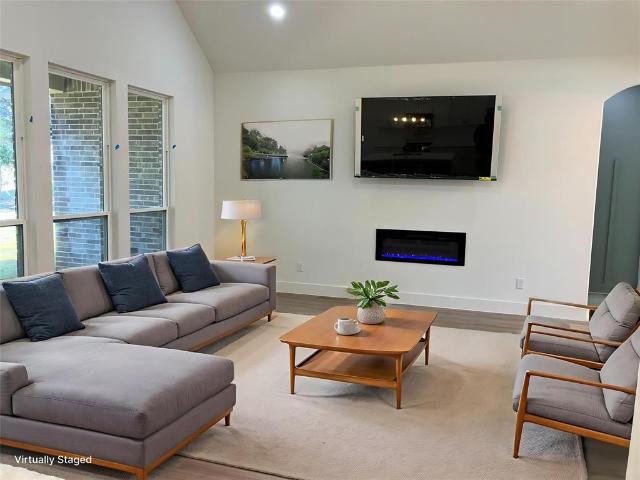 House for sale in Whitney, Hill County
