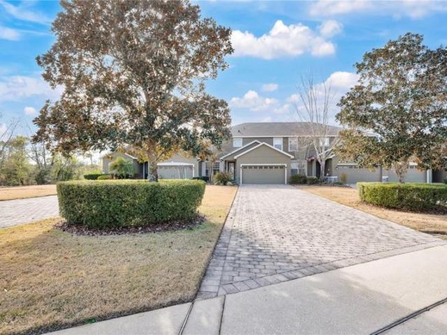 Townhouse for sale in Sorrento, Florida
