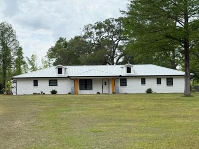 House for sale in Lucedale, Mississippi
